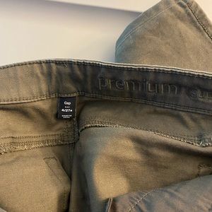 Gap Skinny Green Pants